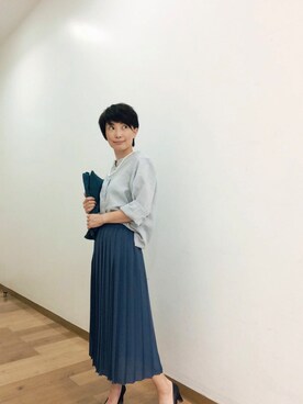 「UNIQLO（ユニクロ）のアイテム（Skirt、ブルー系）」を使った、てらりんさん（レディース・155cm）の秋コーディネート