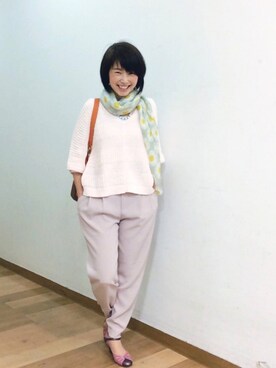 「UNIQLO（ユニクロ）のアイテム（Pants、ベージュ系）」を使った、てらりんさん（レディース・155cm）の春コーディネート
