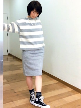 「CONVERSE（コンバース）のアイテム（Sneakers、ブラック系）」を使った、てらりんさん（レディース・155cm）の春コーディネート