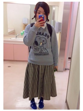 「シャツ×スウェット」｜「アイテム（アクセサリー）」を使った、mさん（レディース・162cm）の秋コーディネート