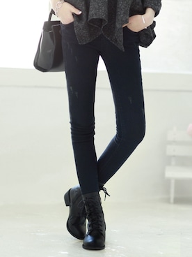 「アイテム（ブーティ）」を使った、SOVOMALLさん（レディース・165cm）の冬コーディネート