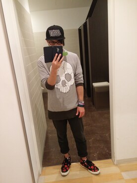 帽子を使った メガネ のメンズ人気ファッションコーディネート Wear