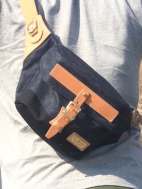 「アイテム（ボディバッグ/ウエストポーチ、ブルー系）」を使った、takashiさん（メンズ・167cm）の春コーディネート