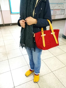 「アイテム（マウンテンパーカー、ブルー系）」を使った、HOさん（レディース・165cm）の冬コーディネート