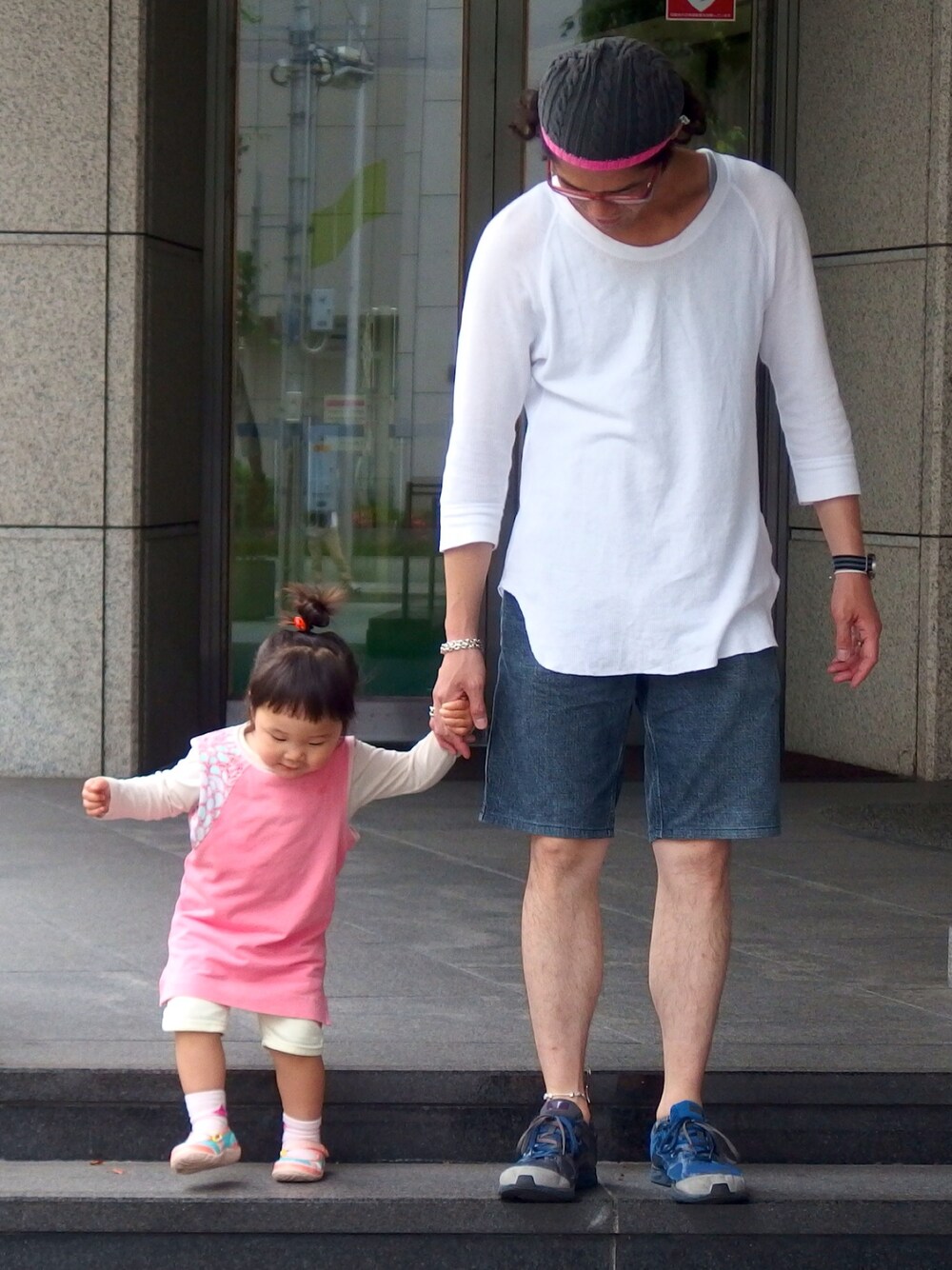 「KENZO、チュニック、UNUSED、A.P.C.、gyakusou、New Balance」｜「KENZOのアイテム（チュニック、ピンク系）」を使った、tayuuuさん（キッズ・90cm）の夏コーディネートの1枚目の写真