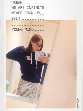 「Champion（チャンピオン）のアイテム（連帽外套、ブルー系）」を使った、mztniさん（レディース）の夏コーディネート