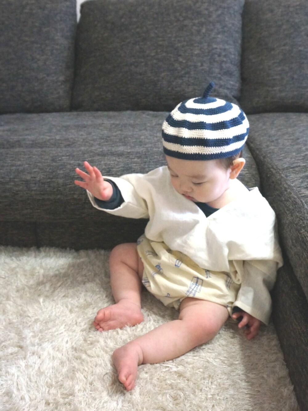 「ブルマ、ハンドメイド、赤ちゃん、8ヶ月、ベレー帽、ボーダー」｜「romchame (handmade)のアイテム（ハンチング/ベレー帽、ブルー系）」を使った、__narukoさん（キッズ・90cm）の冬コーディネートの1枚目の写真