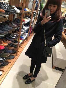 「STEVE MADDEN（スティーブマデン）のアイテム（その他シューズ）」を使った、Ting Shiuさん（レディース・166cm）の冬コーディネート