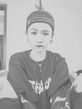 「アイテム（ヘアアクセサリー、ブルー系）」を使った、nana712さん（レディース・153cm）の秋コーディネート