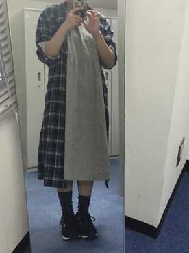 「ガウン」｜「アイテム（PC・スマホグッズ/家電）」を使った、だっちゃんさん（レディース・154cm）の秋コーディネート