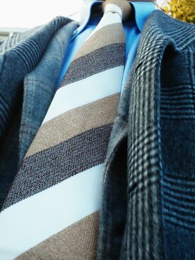 「アイテム（ネクタイ、レッド系）」を使った、豚麺さん（メンズ・172cm）の冬コーディネート