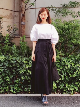 野崎萌香さんのコーディネート