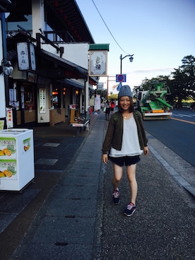 「DISCOAT（ディスコート）のアイテム（ニットキャップ/ビーニー）」を使った、MAKI.Fさん（レディース・155cm）の秋コーディネート