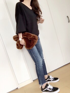 「Ungrid（アングリッド）のインディゴフレイドヘムストスリ（デニムパンツ）」を使った、めるもさん（レディース・158cm）の秋コーディネート