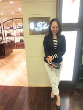 「Felisi（フェリージ）のアイテム（財布/小物）」を使った、丸の内店スタッフさん（メンズ・156cm）の秋コーディネート