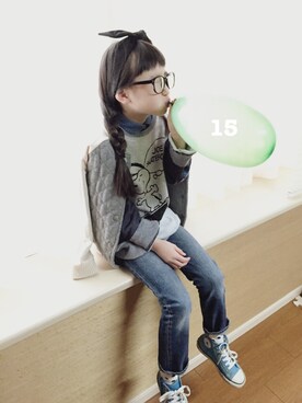 「スウェット×シャツ」｜「アイテム（スタジャン）」を使った、hi_niさん（キッズ・127cm）の冬コーディネート