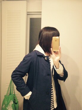 「ネイビー×ホワイト」｜「アイテム（トレンチコート）」を使った、kyon2さん（レディース・170cm）の冬コーディネート