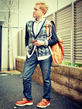 「GRAVIS（グラヴィス）のアイテム（バッグ）」を使った、松村 英記さん（メンズ・166cm）の秋コーディネート