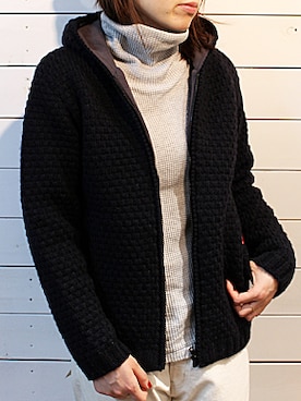 「アイテム（マウンテンパーカー、その他）」を使った、インディゴフィルさん（レディース・164cm）の冬コーディネート