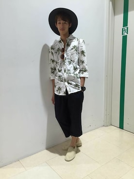 「HVC（エイチブイシー）のアイテム（パンツ）」を使った、GRANDGLOBAL和歌山店さん（メンズ・172cm）の夏コーディネート