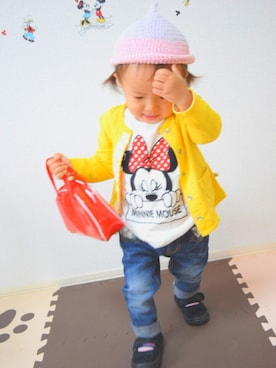 「UNIQLO（ユニクロ）のアイテム（トップス、ホワイト系）」を使った、☻⋆*✩   yume     ☻⋆*✩さん（キッズ・80cm）の秋コーディネート