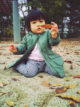 「アイテム（モッズコート）」を使った、Saeさん（キッズ・70cm）の秋コーディネート