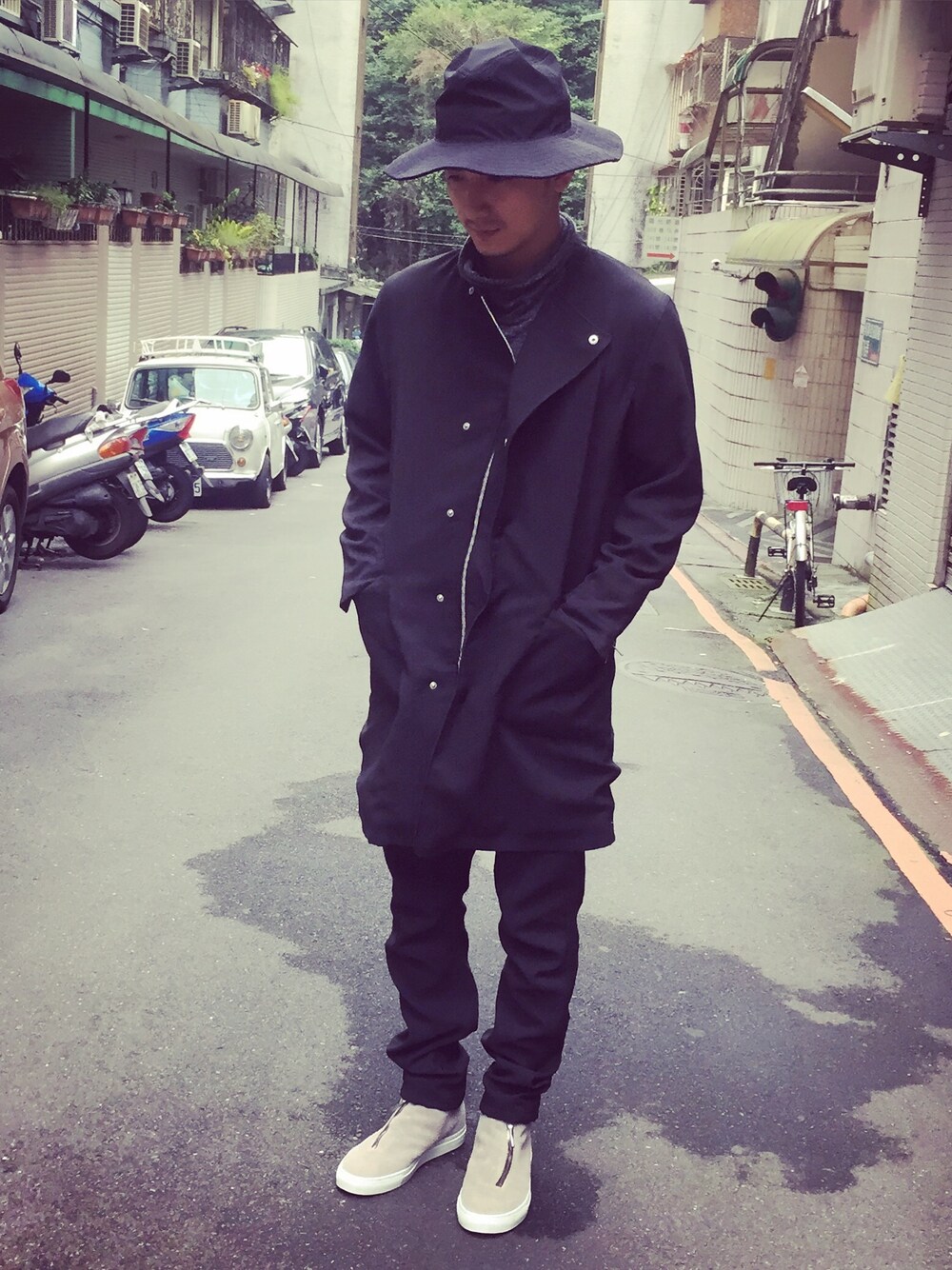 「nonnative、DIEMME、Taiwan、TAIPEI」｜「nonnativeのアイテム（ジャケット/アウター、ブラック系）」を使った、彭博劭さん（メンズ・175cm）の冬コーディネートの1枚目の写真