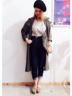 「アイテム（トレンチコート、グリーン系）」を使った、Satsukiさん（レディース・168cm）の秋コーディネート