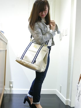 「アイテム（ゴールド系）」を使った、ROOTOTE  STAFFさん（レディース・152cm）の秋コーディネート