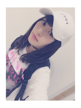「JOYRICH」｜「アイテム（アクセサリー）」を使った、杉原 由規奈さん（レディース・155cm）の春コーディネート