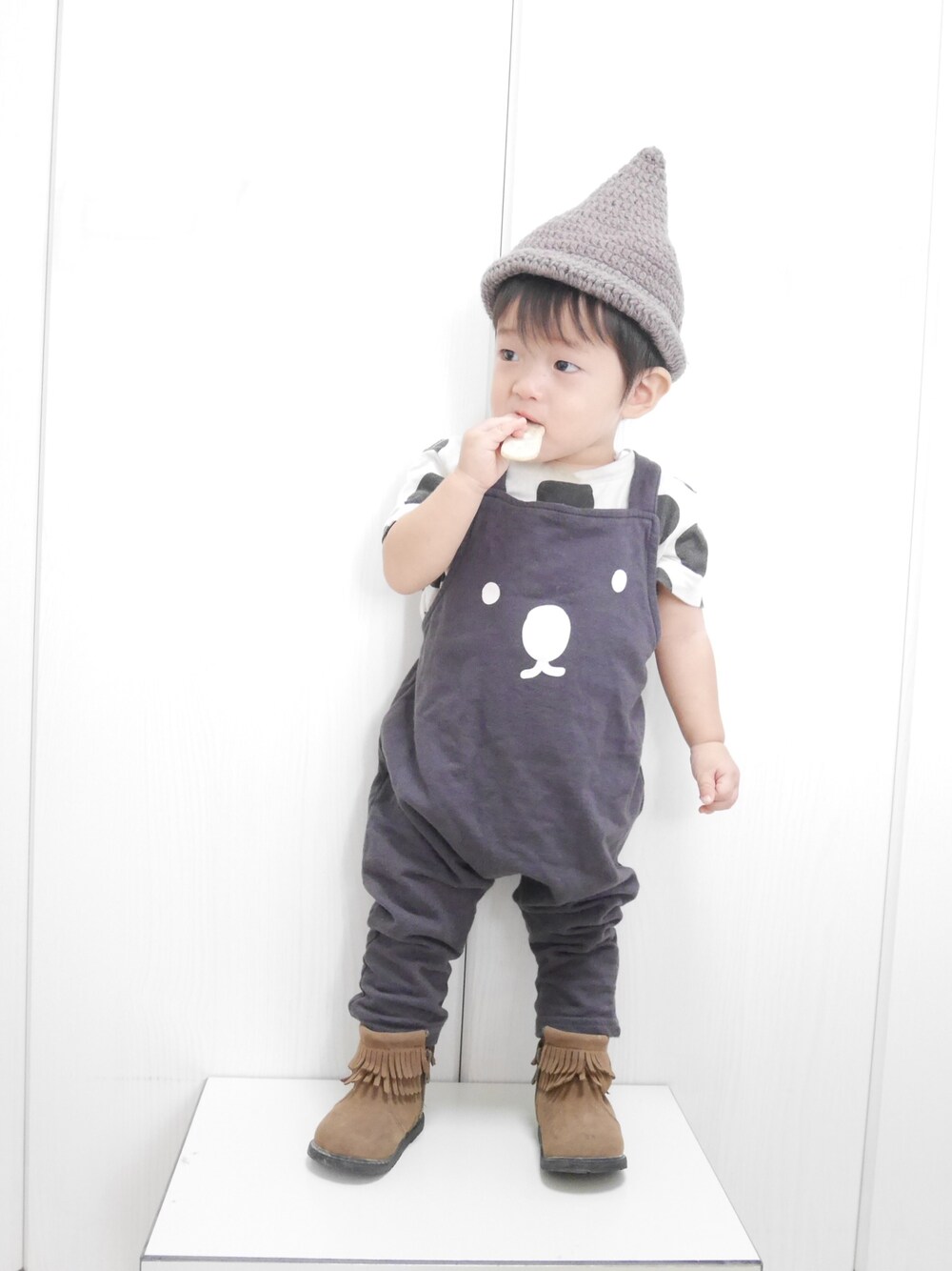 「秋コーデ、おとこのこ、1歳、1歳3ヶ月、子供カッコイイ、リンクコーデし隊。、ドット隊、ドット祭り2016、おとめ部。」｜「yota25のアイテム（ニットキャップ/ビーニー、ブラウン系）」を使った、Ｋ×Ｓ˙ᵕ˙♡さん（キッズ・70cm）の秋コーディネートの1枚目の写真