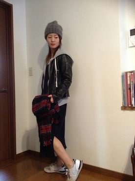 「laule'a sunny side store（ラウレアサニーサイドストア）のアイテム」を使った、わんけるさん（レディース・156cm）の秋コーディネート