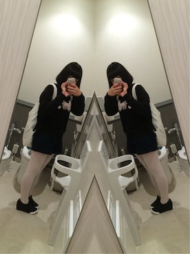 「トイレから失礼しやす」｜「アイテム（スウェット）」を使った、miさん（レディース・156cm）の秋コーディネート