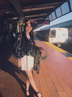 「Jeffrey Campbell（ジェフリーキャンベル）のアイテム（モカシン/デッキシューズ）」を使った、Katiekinsさん（レディース・170cm）の夏コーディネート
