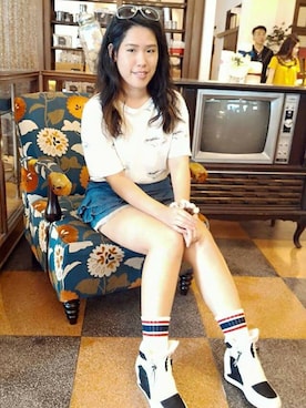 「林百貨」｜Yommi Chen🇹🇼さん（レディース・167cm）の秋コーディネート