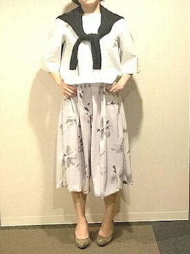 「アイテム（つなぎ/オールインワン、グレー系）」を使った、らうごんさん（レディース・160cm）の春コーディネート