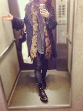 「LOUNGEDRESS（ラウンジドレス）のアイテム（ピーコート）」を使った、mopiiさん（レディース・159cm）の冬コーディネート
