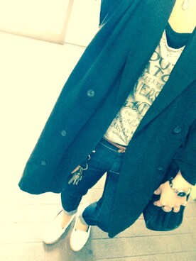 「OSMOSIS（オズモーシス）のアイテム（トレンチコート）」を使った、Sarah/サラさん（レディース・146cm）の春コーディネート