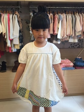 「CHIP TRIP（チップトリップ）のアイテム」を使った、呂彩銀さん（キッズ・120cm）の秋コーディネート