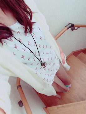 「GU（ジーユー）のアイテム（Tシャツ/カットソー、ホワイト系）」を使った、haruさん（レディース・167cm）の春コーディネート