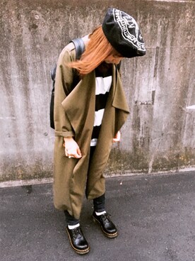 「HERE'S（HERE'S）のアイテム（トレンチコート）」を使った、まゆみたべこさん（レディース・154cm）の春コーディネート