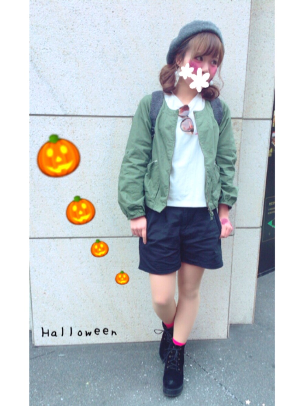 「ハロウィン、＃WEAR HALLOWEEN 2016、halloween、ミリタリーコーデ祭り、傷メイク、ハロウィンコーデ、ベレー帽、ユニバ」｜「earth music&ecologyのアイテム（ミリタリージャケット、グリーン系）」を使った、くろさん（レディース・153cm）の秋コーディネートの1枚目の写真