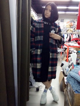 「STYLENANDA（スタイルナンダ）のアイテム（トレンチコート）」を使った、머핀 Muffinさん（レディース・162cm）の冬コーディネート