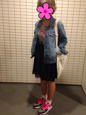 「Abercrombie&Fitch（アバークロンビーアンドフィッチ）のアイテム（デニムジャケット）」を使った、マユさん（レディース・153cm）の秋コーディネート