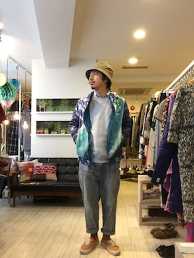 「MARC JACOBS（マークジェイコブス）のアイテム（スウェット）」を使った、松尾 雅史さん（メンズ・171cm）の春コーディネート