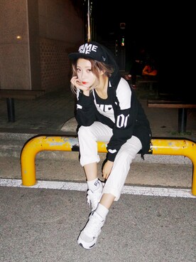 KIMHEYNEEさんのコーディネート