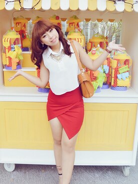 羅彤さんのコーディネート