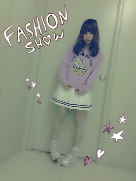 山内あいな(Silent Siren)さん（レディース・156cm）の春コーディネート