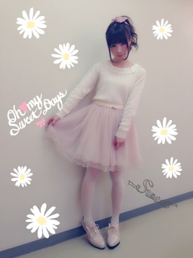 山内あいな(Silent Siren)さんのコーディネート