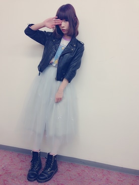 山内あいな(Silent Siren)さんのコーディネート